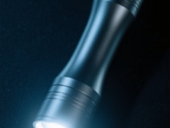 霍尔芯片在LED手电筒中的应用案例